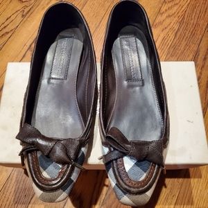 Burberry Women Shoes Size 10